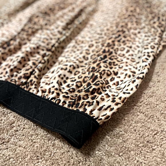 Cheetah 🐆 LLR SKIRT - Picture 6 of 9